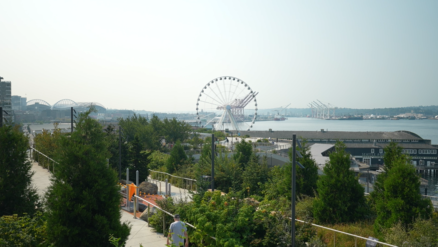 Exploring Seattle's New Waterfront: Elliott Bay, Pike Place & More